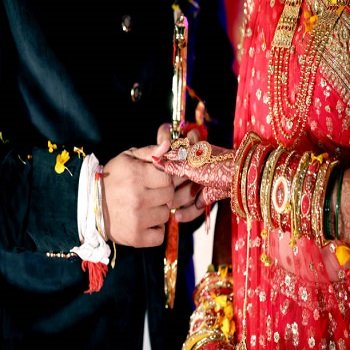 Wedding Bangles RR-5-2296073-15063.jpg