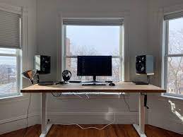 Adjustable Workstations adjust2-5264977-91504.jpg