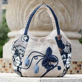 alluring-women-bag20-4837756-69397.webp