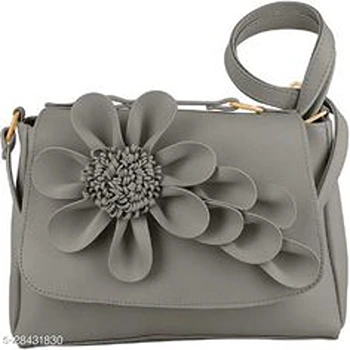 alluring-women-bag22-8719259-26896.webp