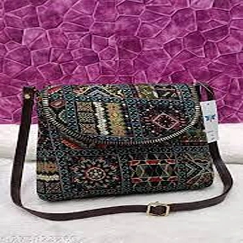 alluring-women-bags02-9302763-45501.webp