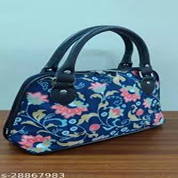alluring-women-bags5-345300-3888.webp
