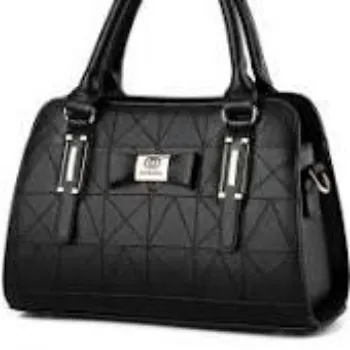 alluring03-1192043-86567.webp