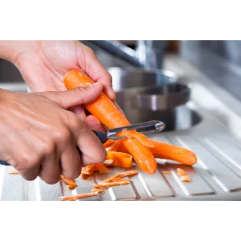 Organic Frozen Carrot carrot-30-4970901-35268.webp