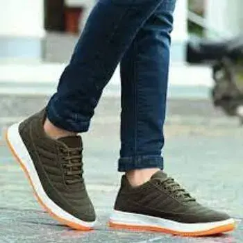 casual-shoe1-5699752-79841.webp