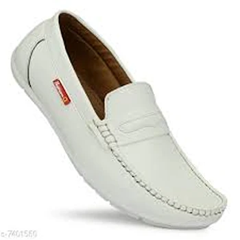 casual-shoes_18-1286615-14385.webp