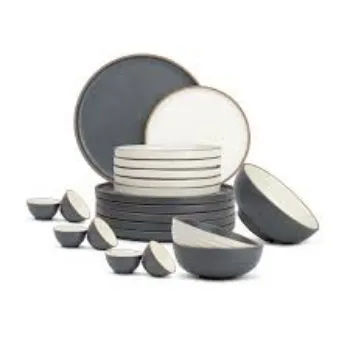 Plain Ceramic Dinner Set ceramic-dinner-set-536050-3329.webp