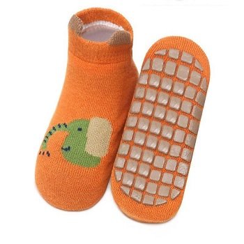children-socks-1-1825962-54955.jpg