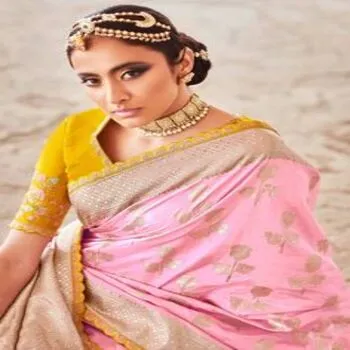 Attractive Classic Embroidery Sarees classic-embroidery-sarees1-7413689-71424.webp