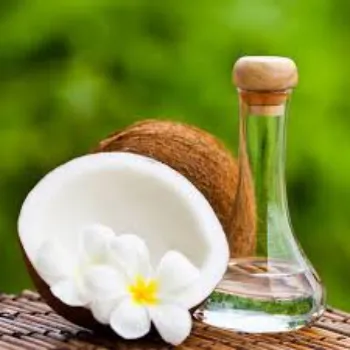 coconut-oil-2-6227537-6592.webp