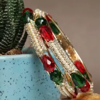 Modern Crystal Bangles crystal-bangles-9-6892111-60032.webp