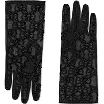 designer-gloves08-9366828-17244.webp