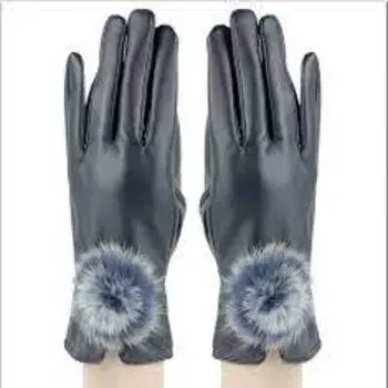 designer-gloves1-8825246-33309.webp