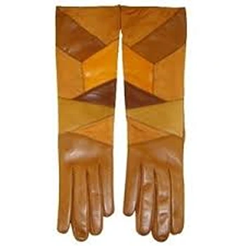 designer-gloves24-6058099-67664.webp