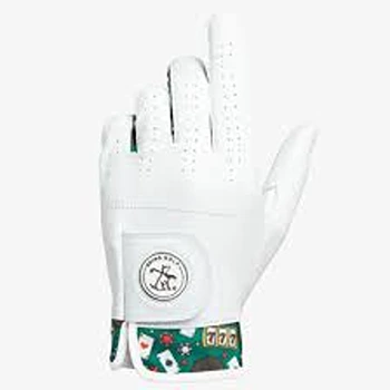 designer-gloves48-8742136-43092.webp