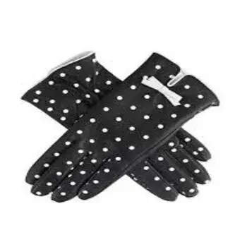 designer-gloves6-1013645-64553.webp