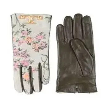designer-gloves6-4362625-55348.webp