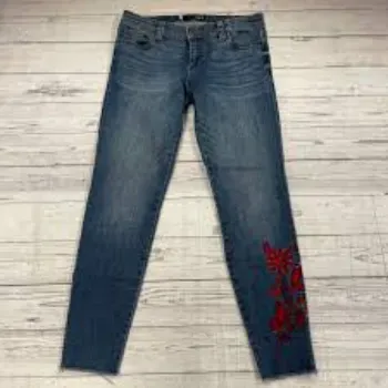 Classic Ladies Designer Jeans designer-ladies-jeans-6-3308984-97223.webp