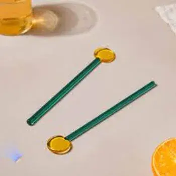 drink-stirrer07-5959501-35233.webp
