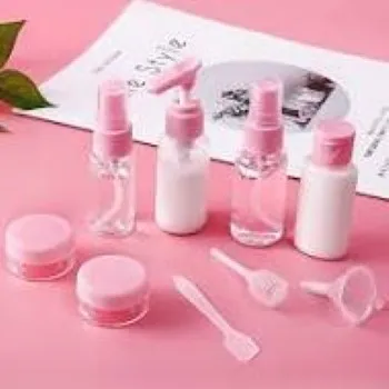fine-mist-spray-bottle02-4890902-14537.webp