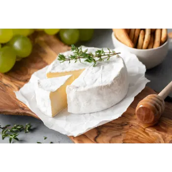 fresh-cheese-07-4539686-30207.webp