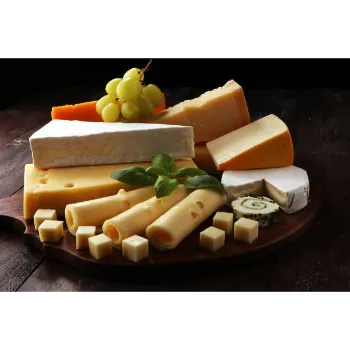 fresh-cheese-1-4653695-32900.webp