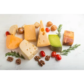 fresh-cheese-4-9731435-61011.webp