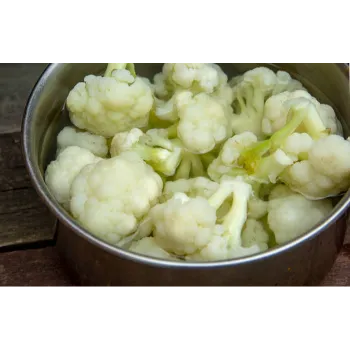 Common Frozen Cauliflower frozen-cauliflower-51-7057078-18746.webp