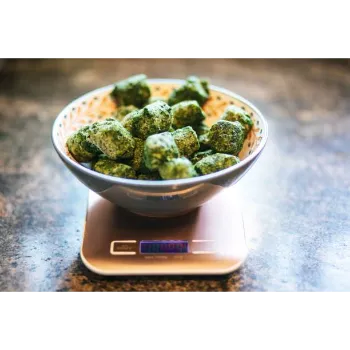 Organic Frozen Spinach frozen-spinach-20-1064834-30781.webp