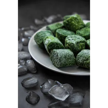 Organic Frozen Spinach frozen-spinach-25-6256006-92150.webp