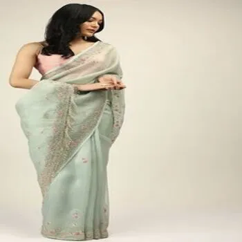 graceful-designer-sarees8-7765564-47029.webp