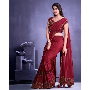 gracefull-designer-srees-6-8358824-40644.webp