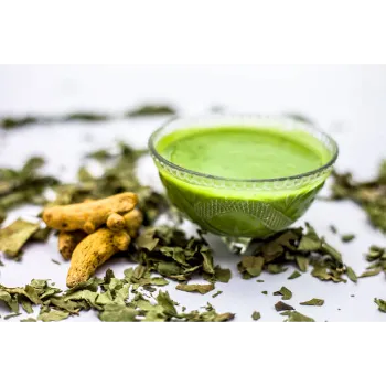 Premium Neem Oil neem-oil-08-2202378-70425.webp