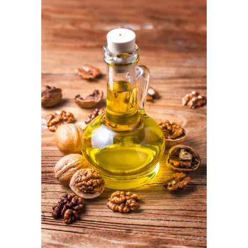 nut-oil-10-2197662-46278.webp