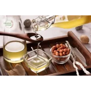 nut-oil-4-5769874-23241.webp
