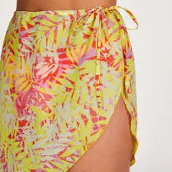 Printed Pareo For Beach Wear printed-pareos2-8491191-86559.webp