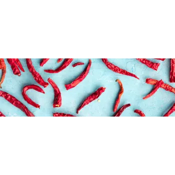 red-chili-60-6313033-65246.webp