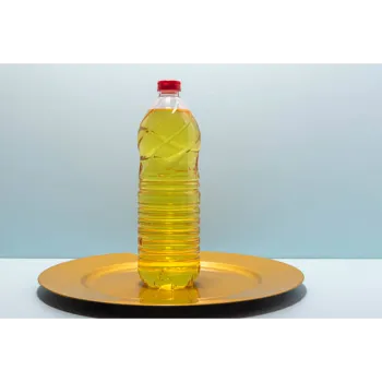 refined-oil-4-3340886-14451.webp