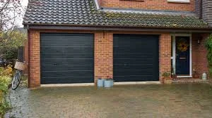 Roller Doors roll3-4467969-49285.webp