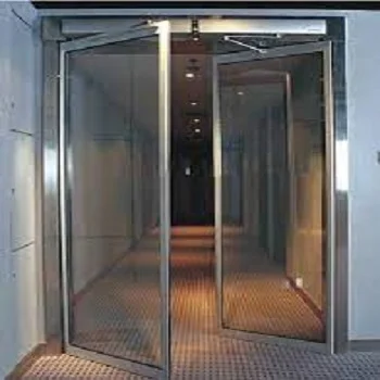 Swinging Doors swing-5331381-83384.webp