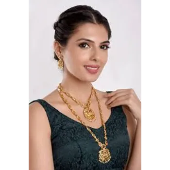 Finely Finished Traditional Necklace traditional-necklace-28-1139148-66040.webp