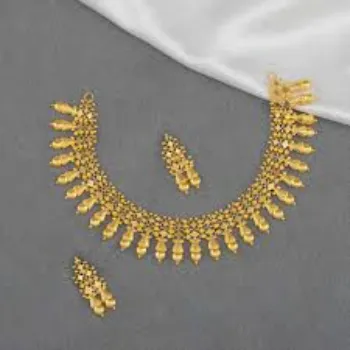 Light Weight Traditional Necklace traditional-necklace-43-5815917-42896.webp