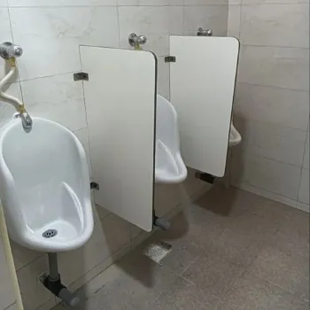 Solid Urinal Partition urinal-partition-2-5053350-77022.webp