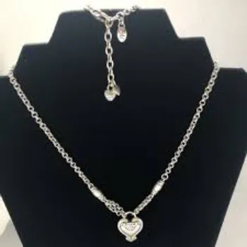 Unique White Gold Pendant white-gold-pendant-33-1781825-3992.webp