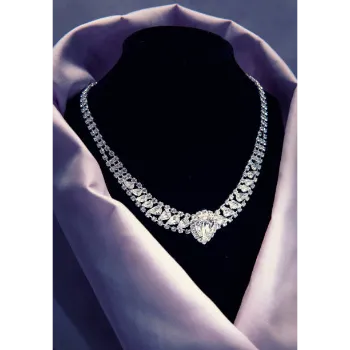 White Gold pendant white-gold-pendant-6-895086-36127.webp